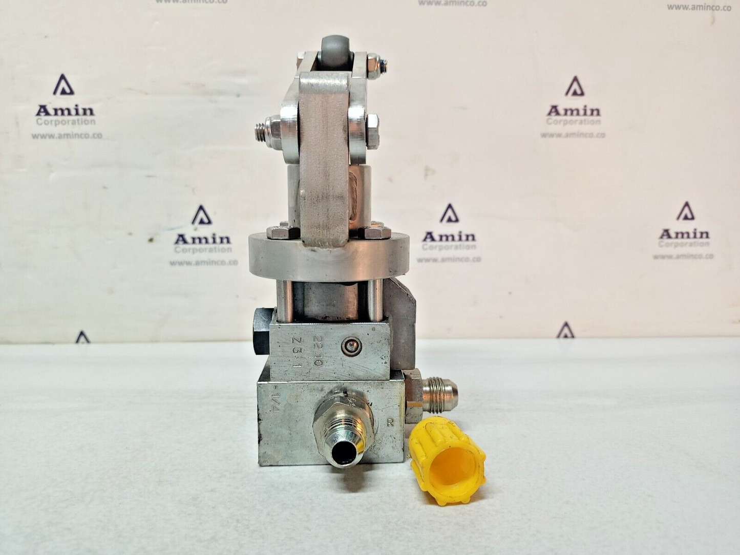 Hawe TZ3-1 3/2-way Hydraulic Directional Seated Valve - NEW