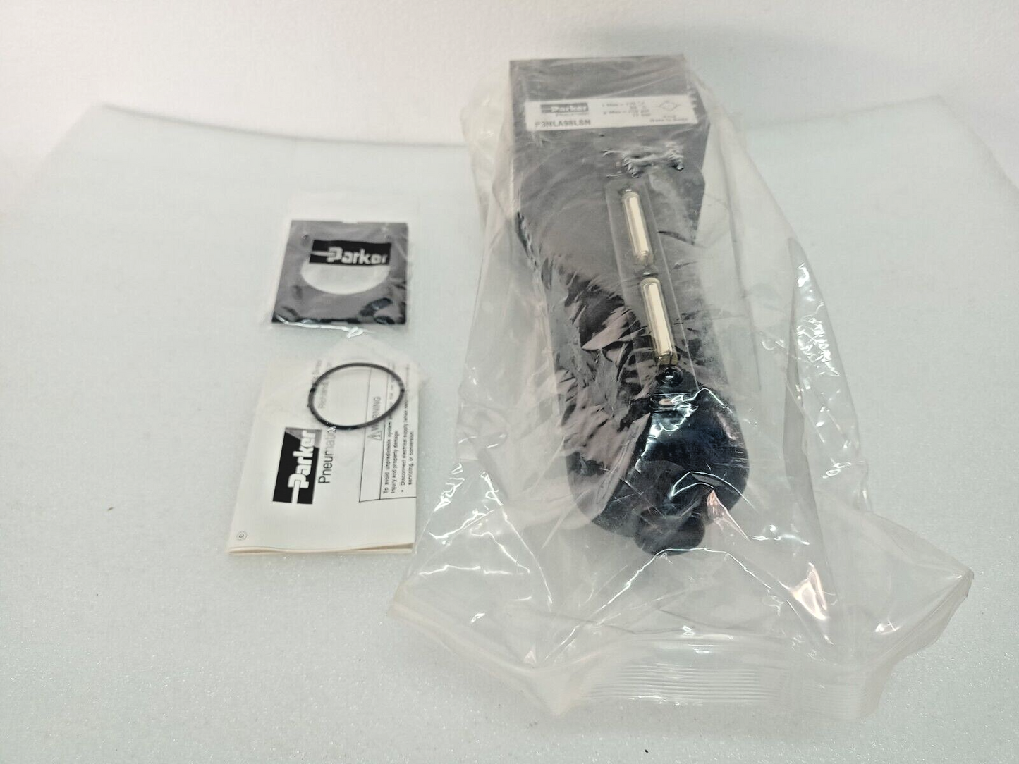 Parker P3NLA98LSN Mist air lubricator 1'' - NEW