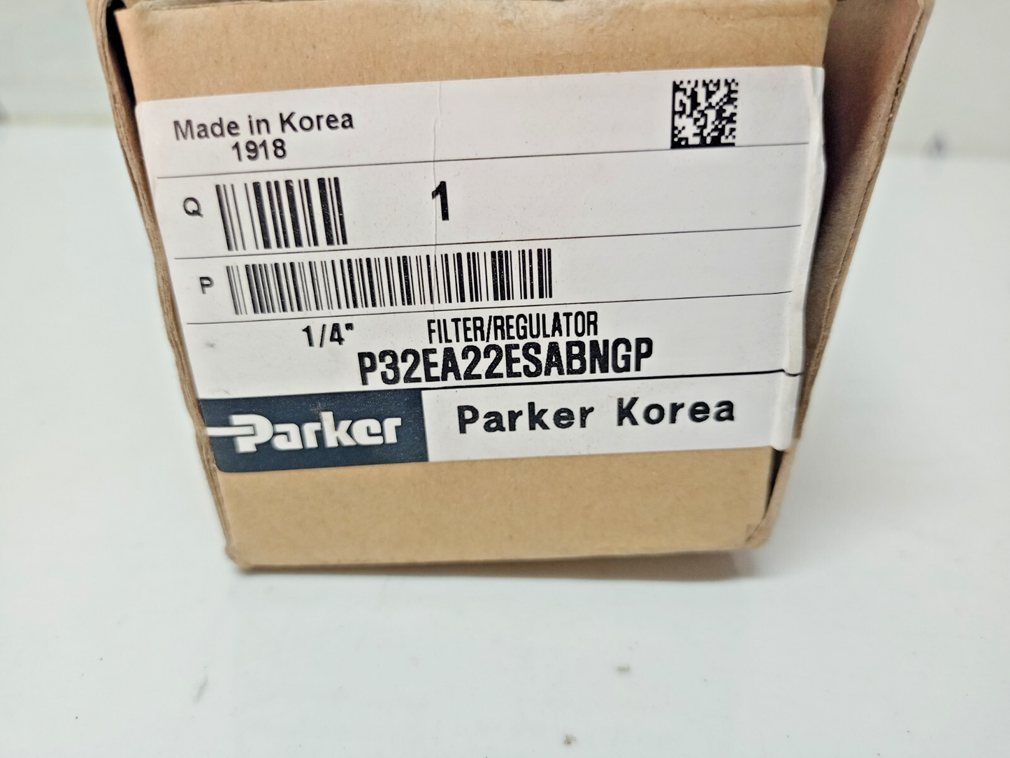 Parker P32 EA22ESABNGP Filter/Regulator 1/4'' - NEW