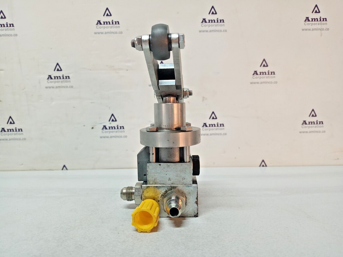 Hawe TZ3-1 3/2-way Hydraulic Directional Seated Valve - NEW