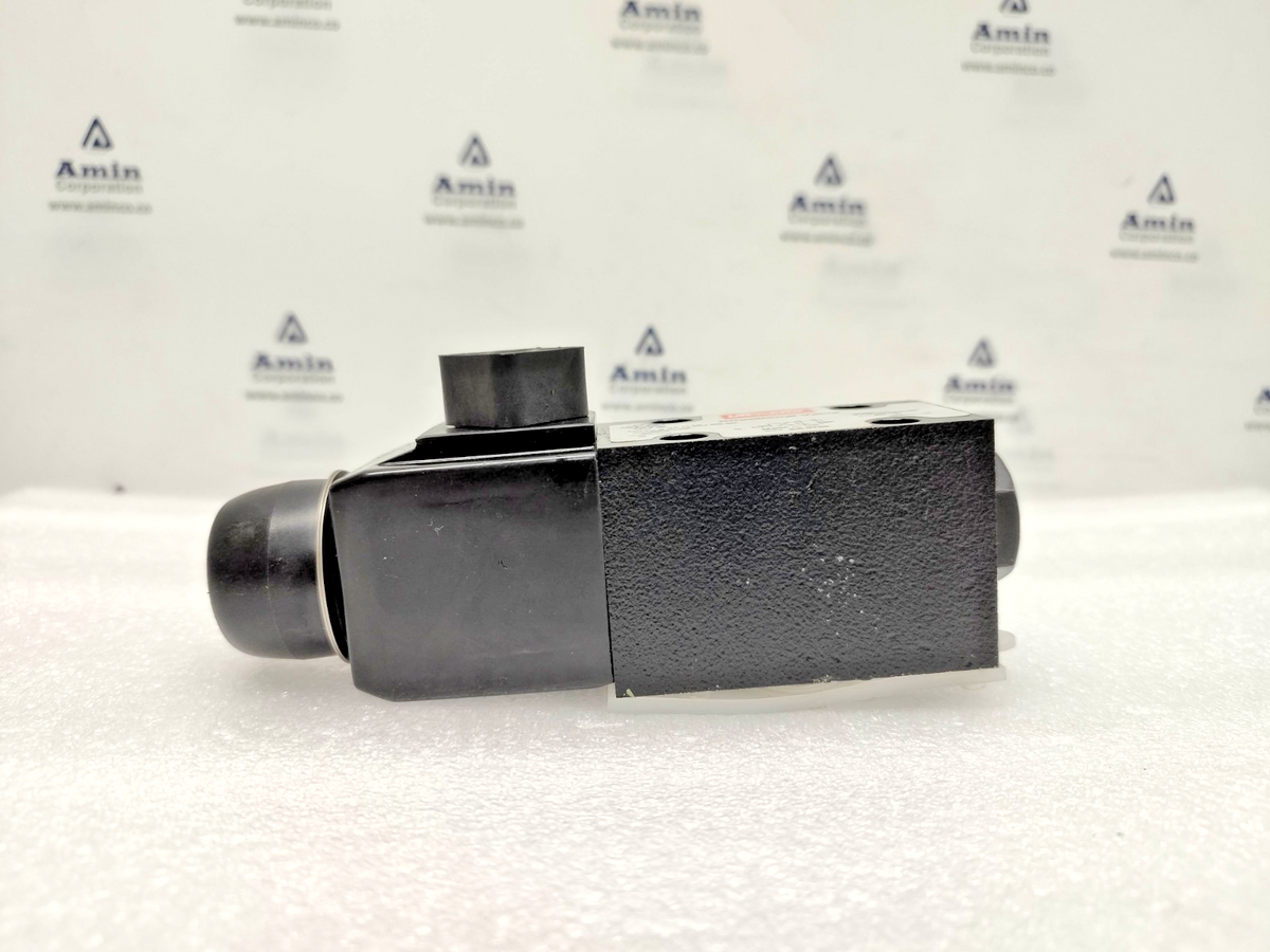 Vickers by Danfoss DG4V-3-2A-H-MU-B6-60 Directional control valve - NEW