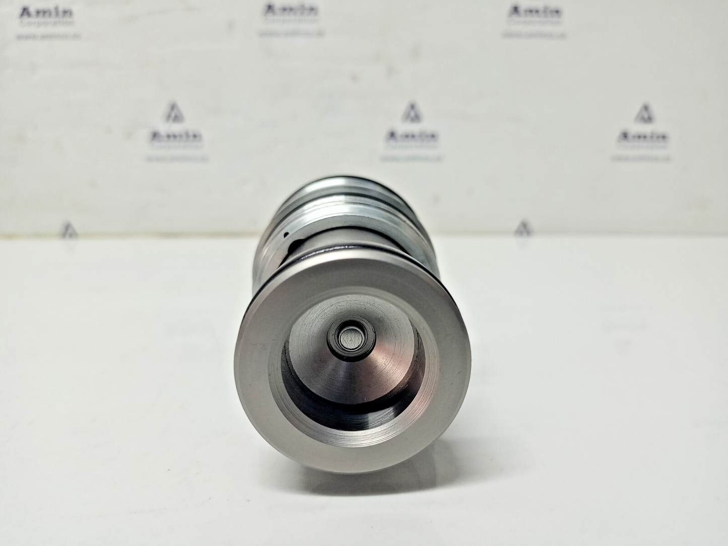 Sun hydraulics RVIA-LBN pilot-operated, balanced piston relief valve -NEW