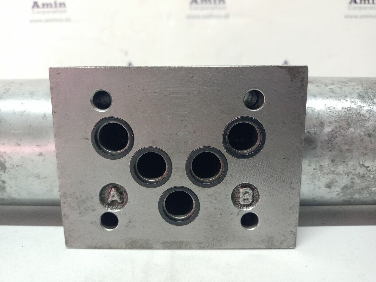 Mannesmann Rexroth 4WE 10 D31/OFCG24N9Z4 Solenoid Directional control valve