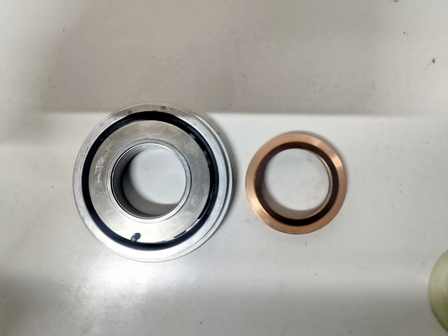 Sauer Danfoss Shaft seal kit - NEW