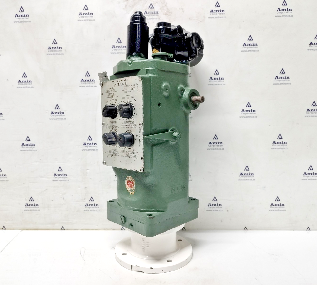 Woodward UG-8 Governor part No. : 8521-561 RPM: 700-1500 - TESTED