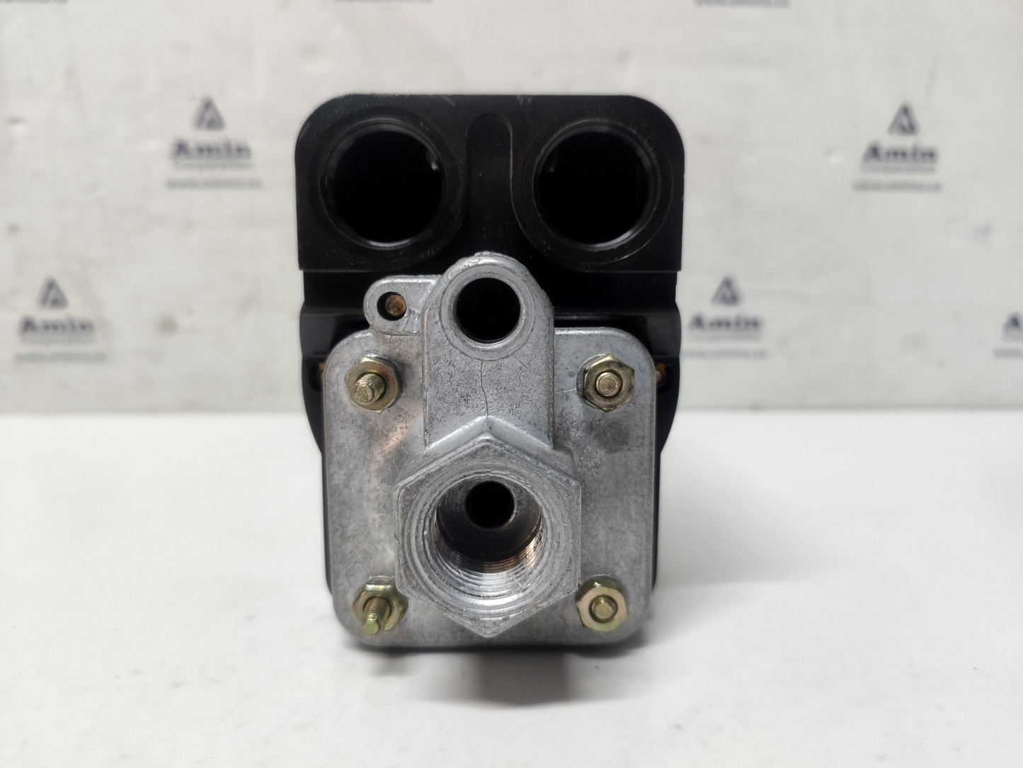 Condor MDR53/11 Pressure Switch AC-11, 4A, 250V