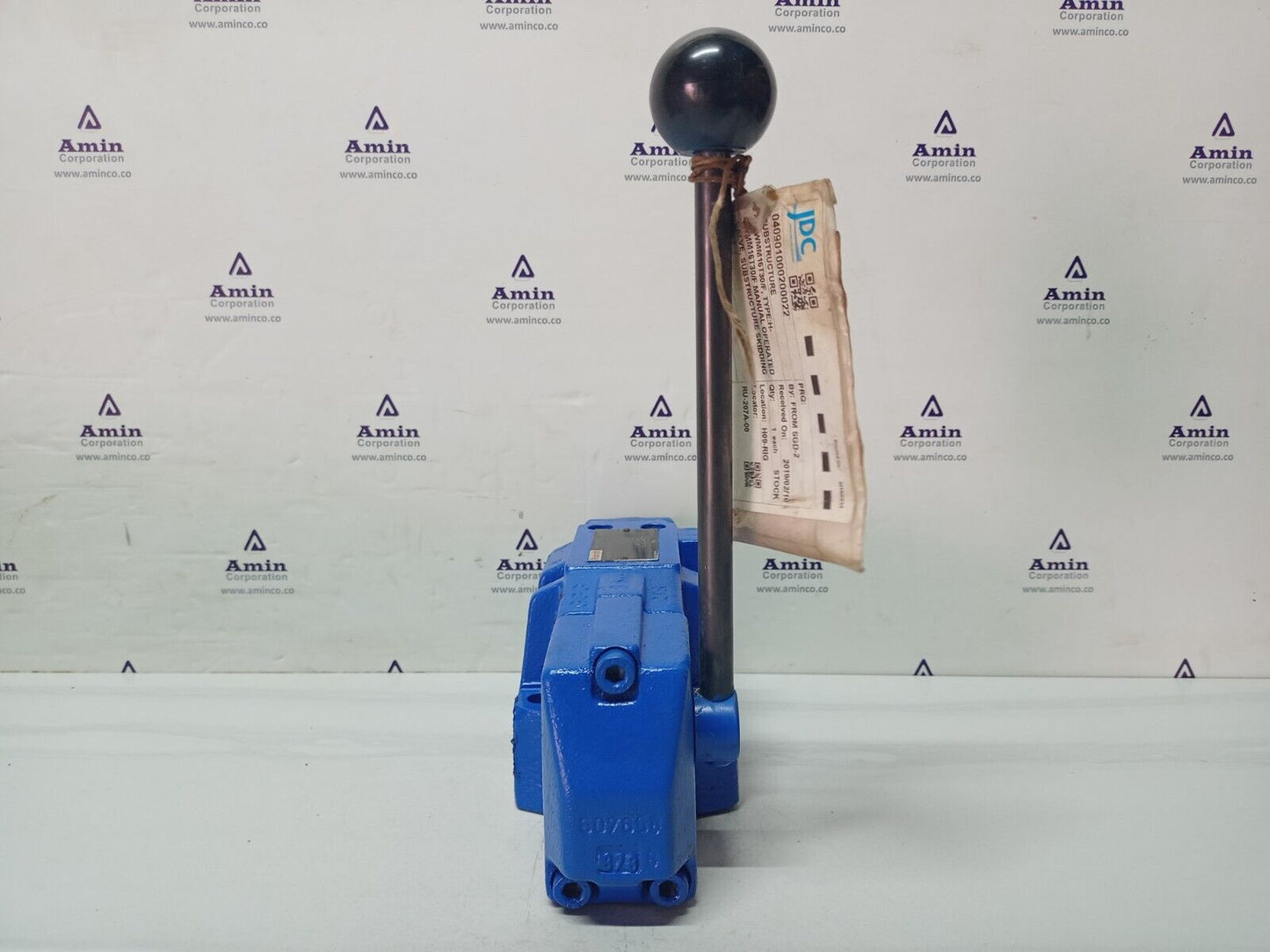 Rexroth H-4WMM 16 T71/F Directional control valve R900760010 - NEW