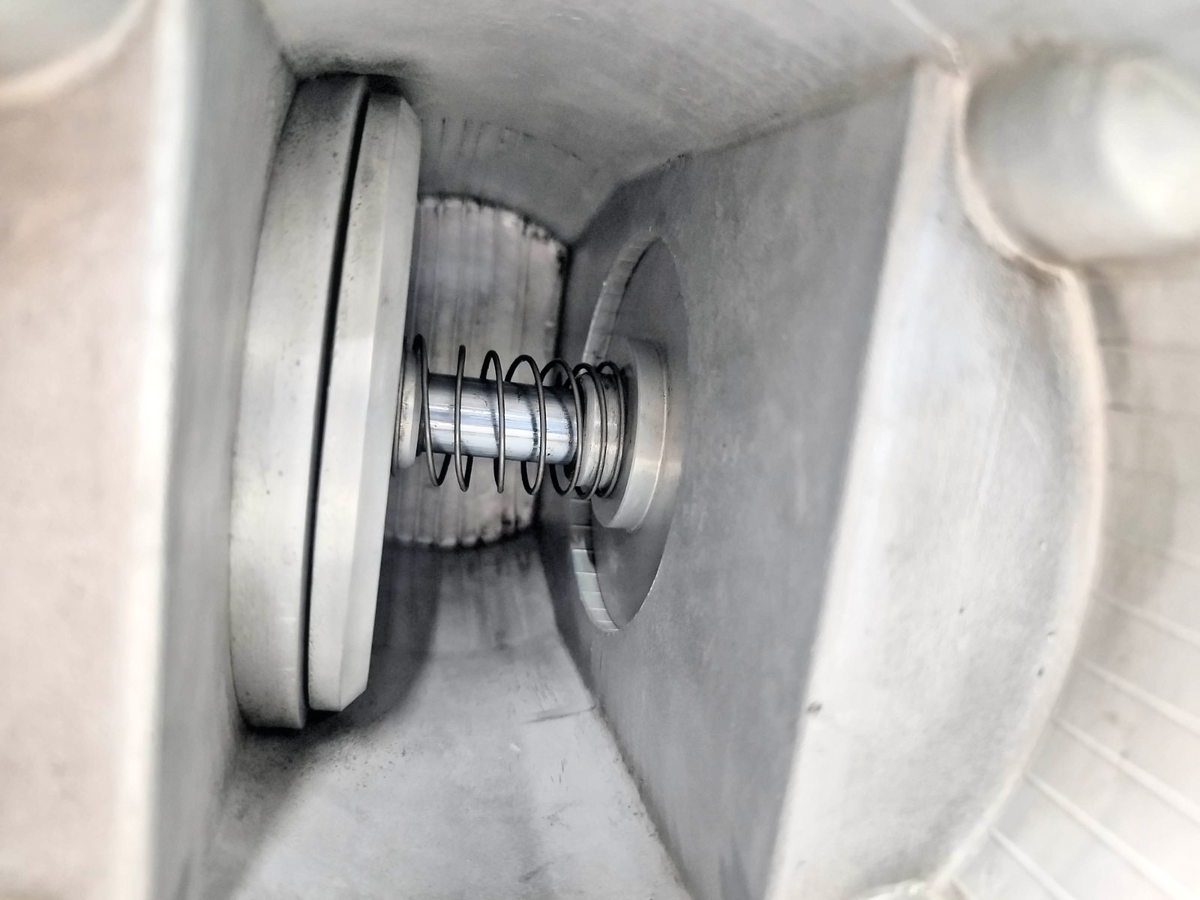 Tamrotor Marine Compressor Intake Valve for E25 Air end