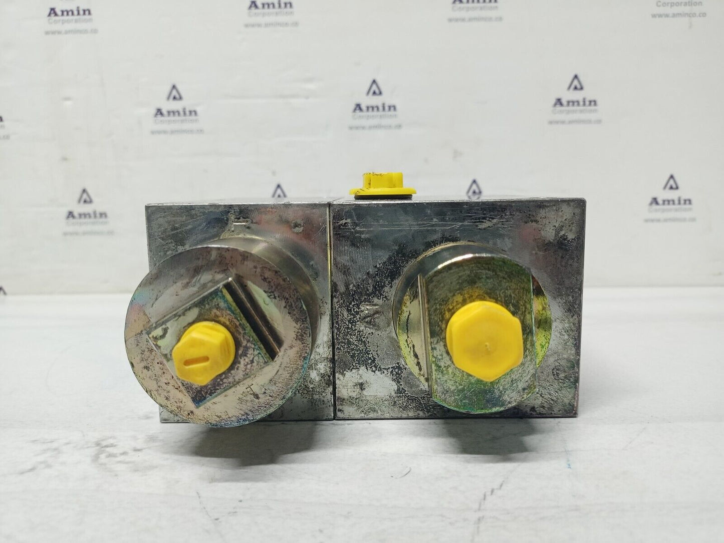 MacGREGOR Cranes 388-3580-801/C Hydraulic Valve Block - NEW