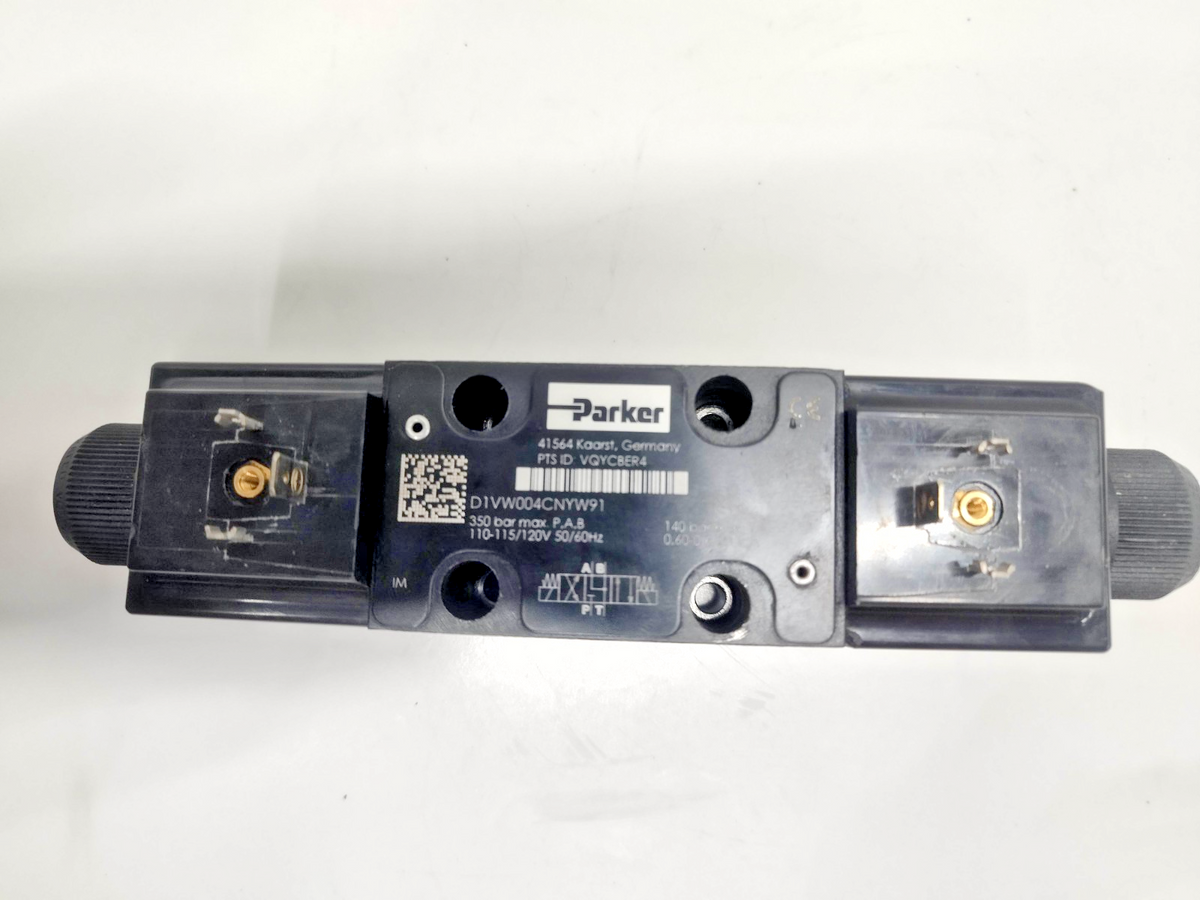 Parker D1VW004CNYW91 Directional Control Valve - NEW