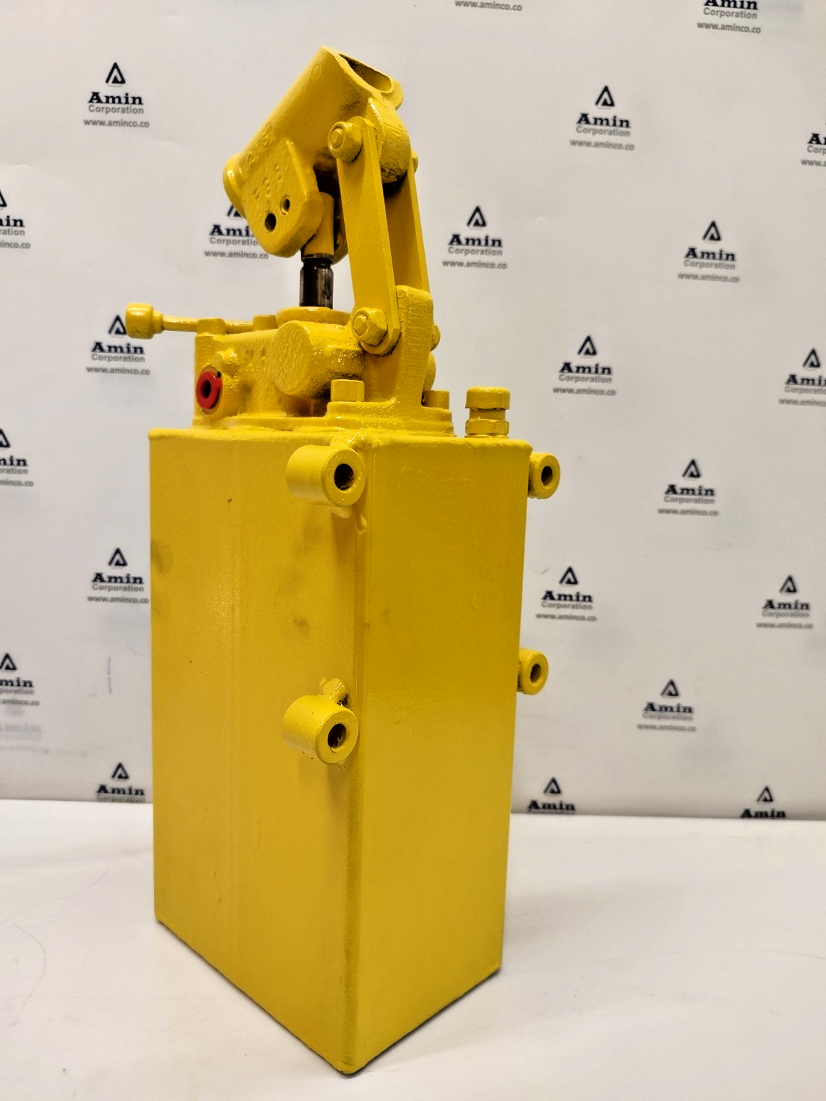 By Controls Inc 721XV2108 Double Acting SW cooling system for Thruster 120bar