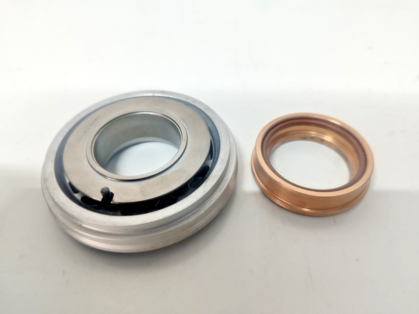 Sauer Danfoss Shaft seal kit - NEW