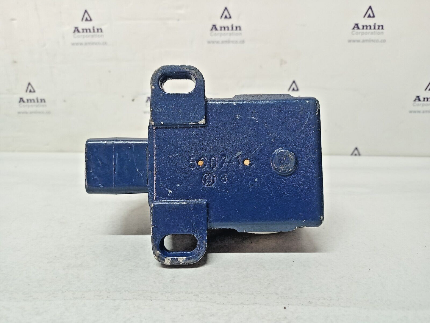 Schmersal T.441-11y-M20 Limit Switch AC-15, Ui 400V, Uimp 6kV - New