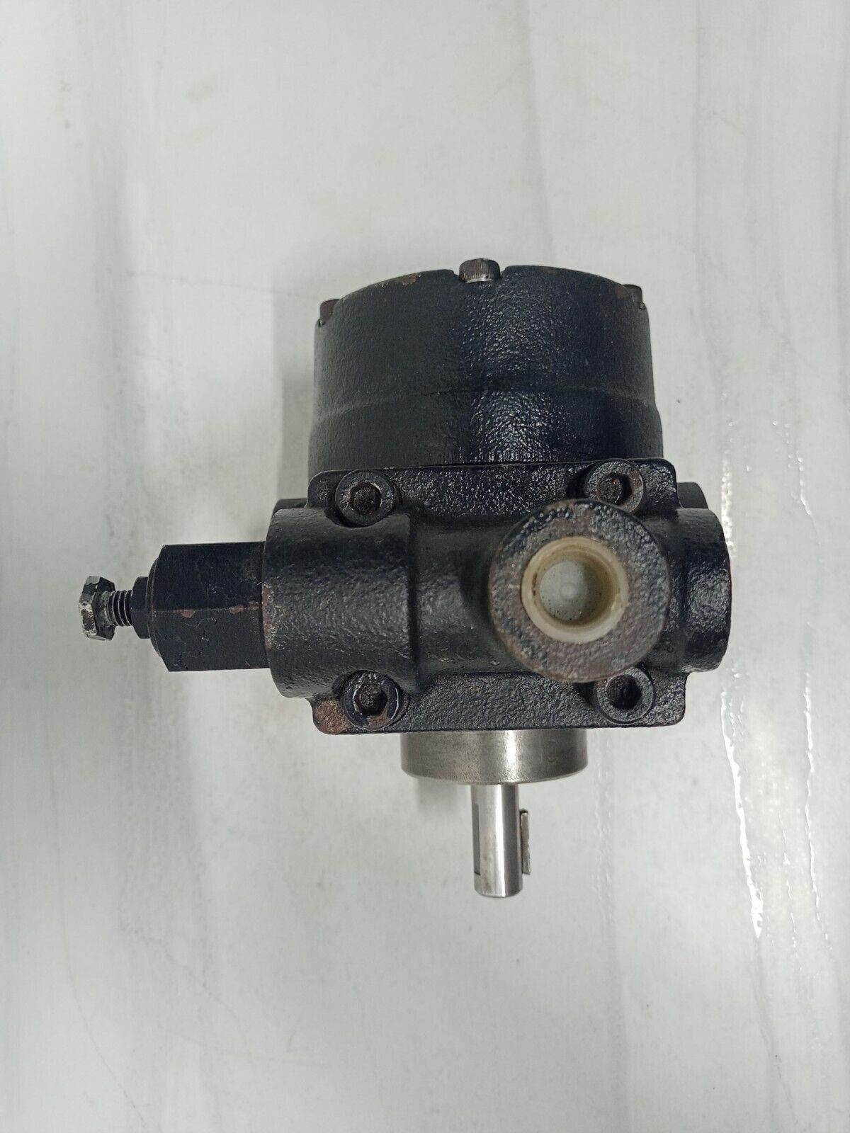 Nippon Oil Pump GD-202 H Fuel pump - TESTED