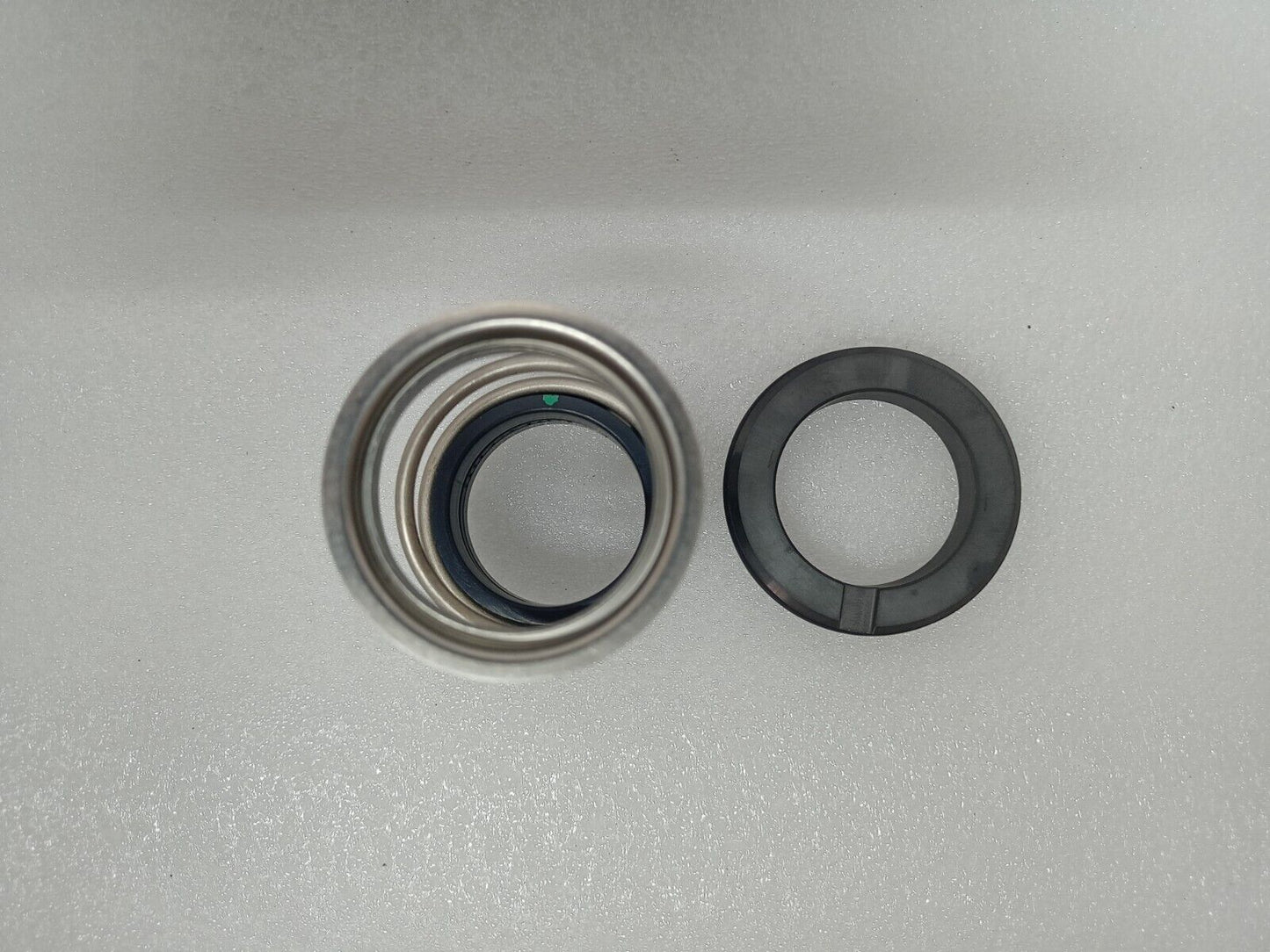 John Crane Type1 Mechanical seal size: 35mm - NEW