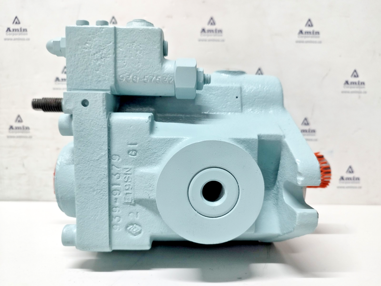 Denison Hydraulics PV20-2R1C-C00 Axial piston pump Code No.: 029-07148-0 - NEW