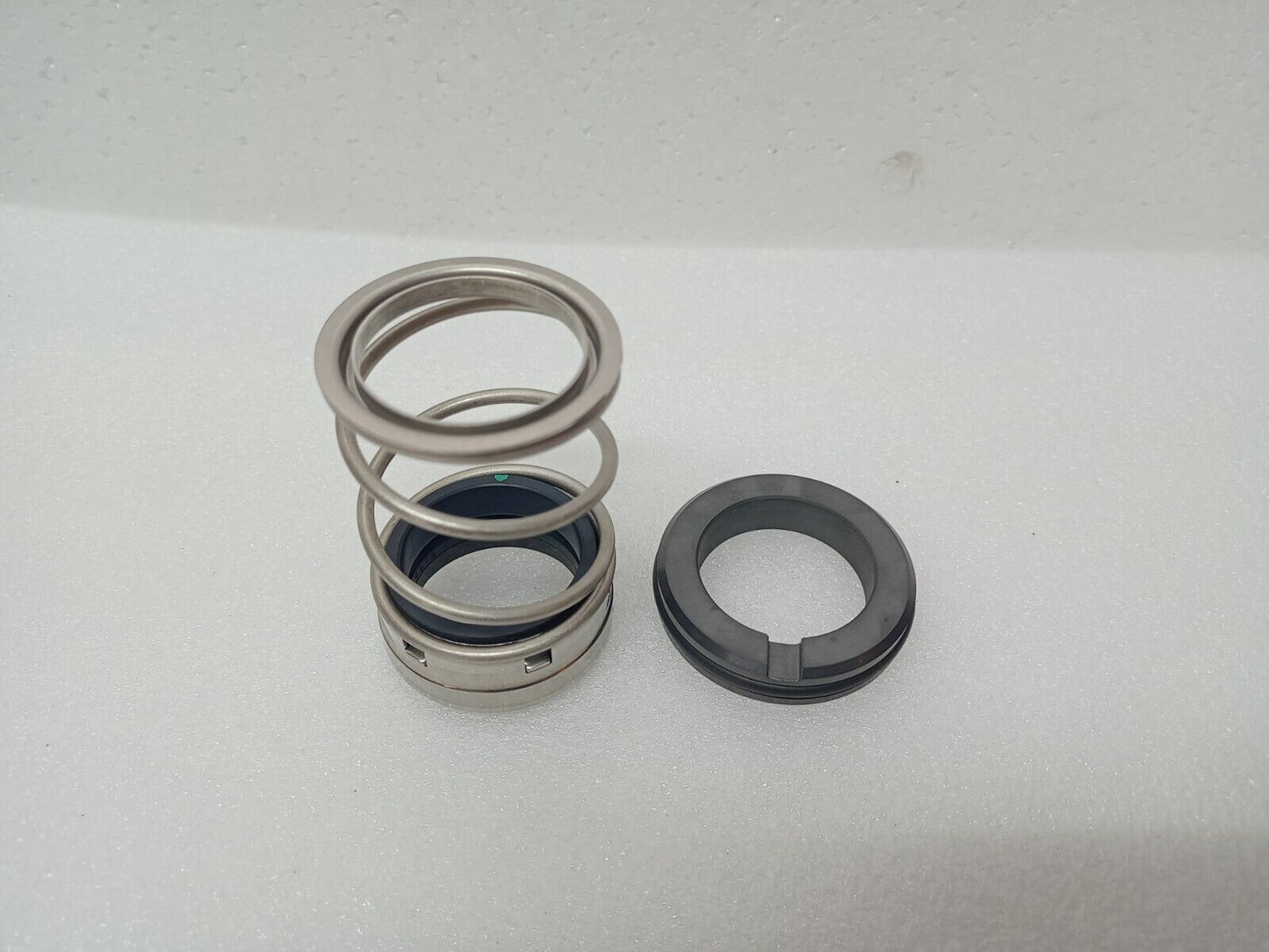 John Crane Type1 Mechanical seal size: 35mm - NEW