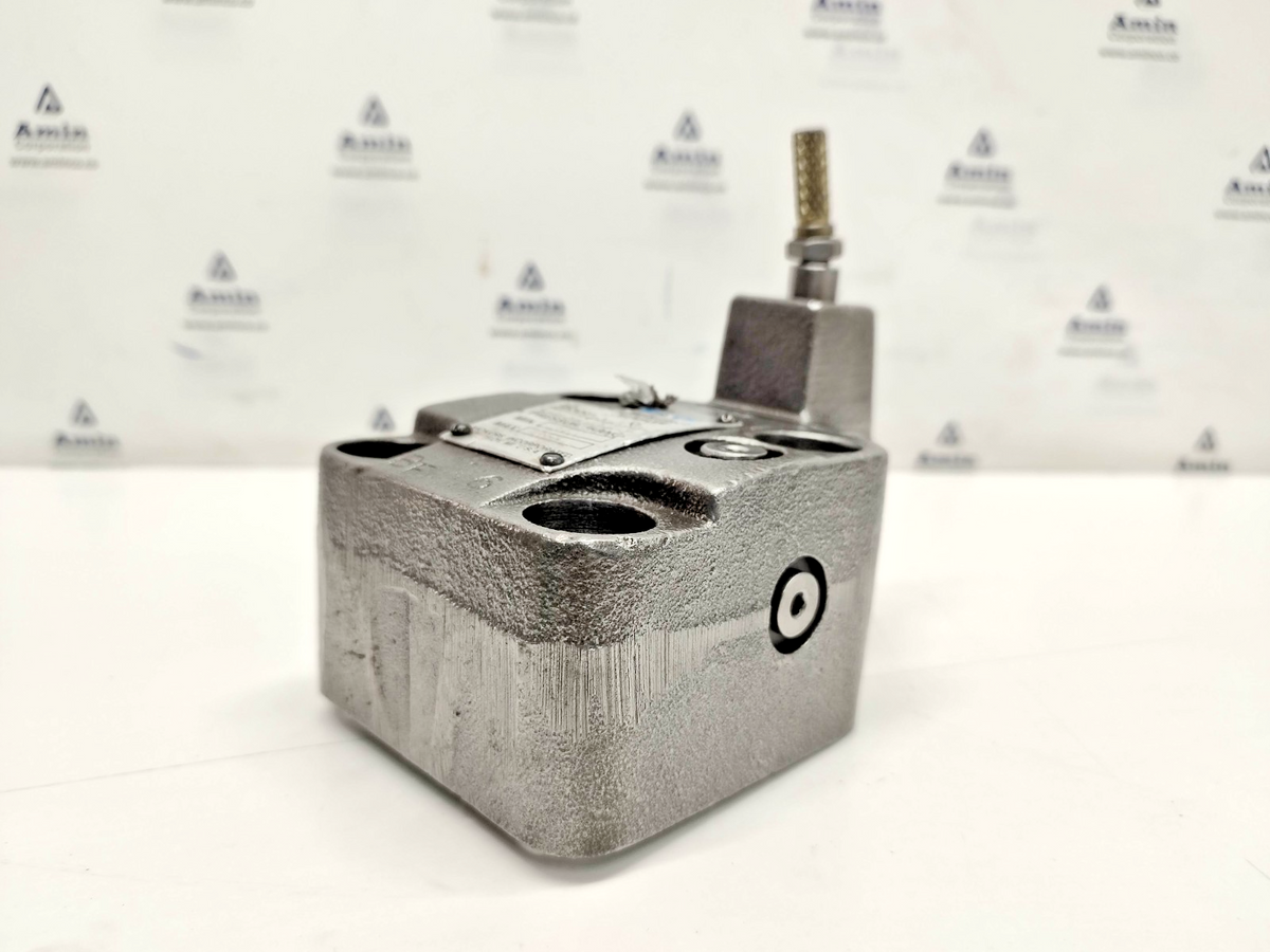 Vickers CG-06-FY-50 Sequence Valve CG06FY50 Pressure Range: 1500-3000psi #2