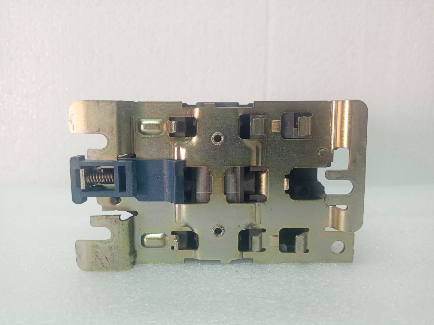 Telemecanique LC1D40 (LC1 D4011) Contactor