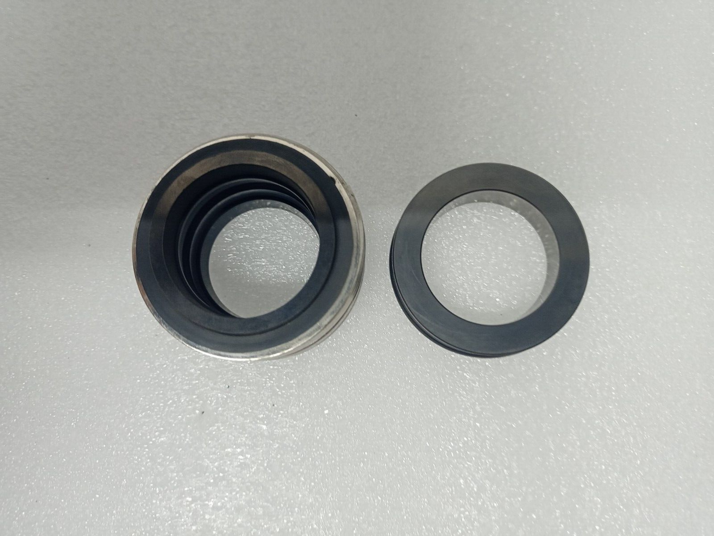 Eagle Burgmann Mechanical Seal size: 32mm - NEW
