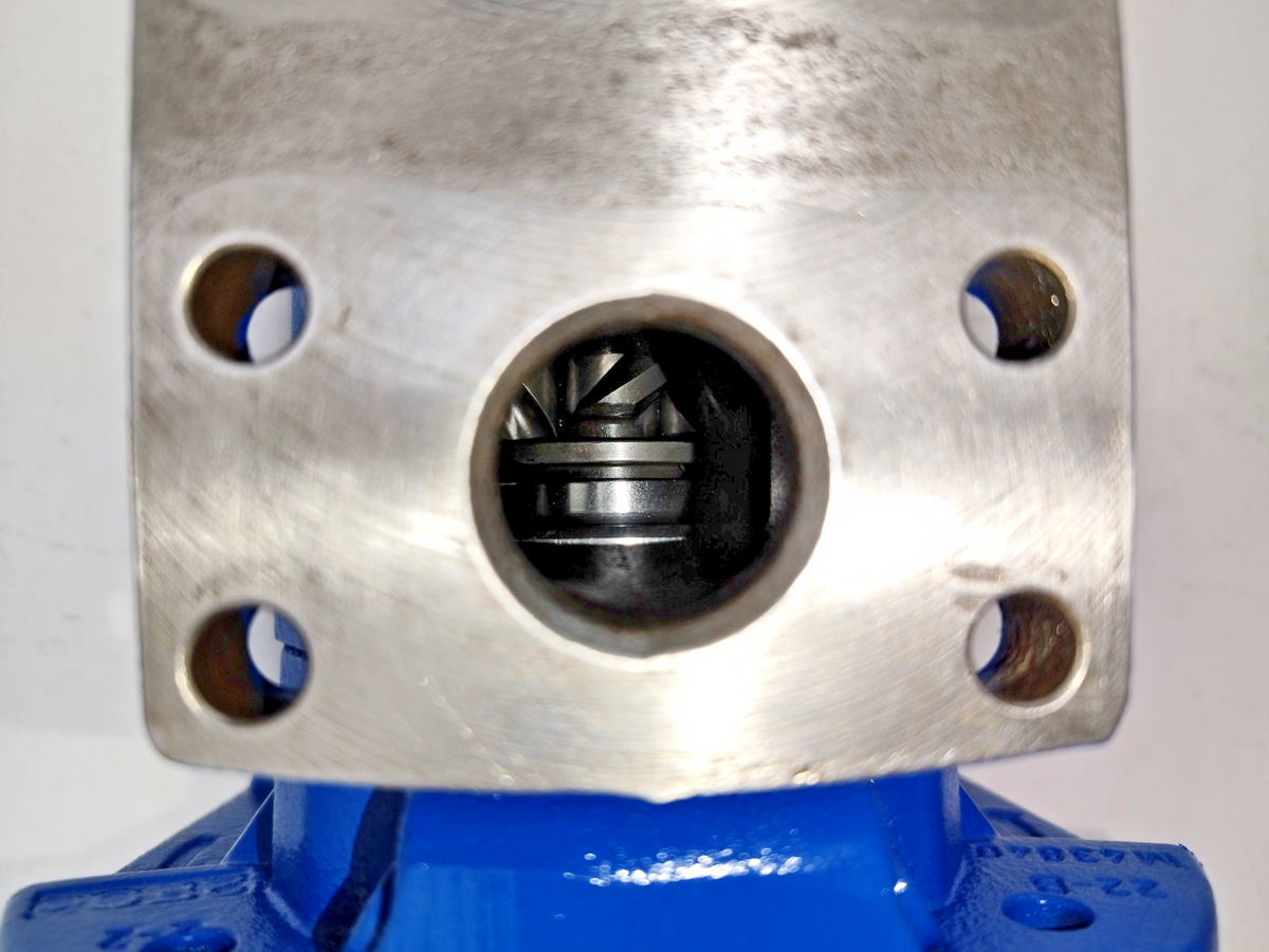 IMO Pump ACE 025N3 NVBP Triple screw pump - Refurbished & Tested #2