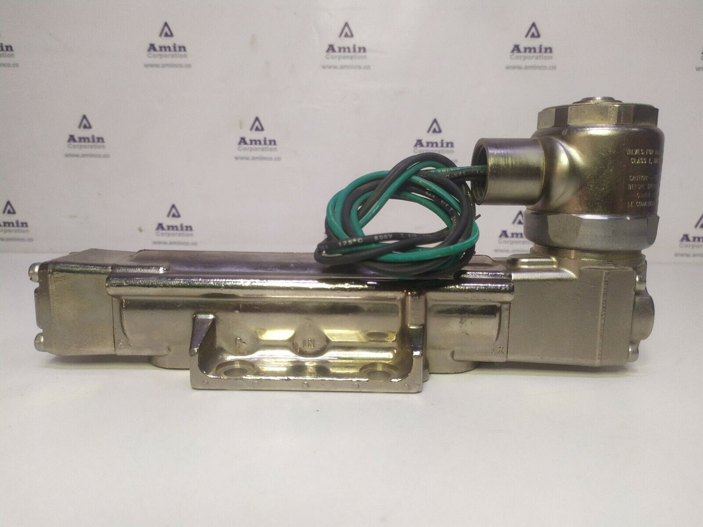 Versa VSG-4532-MS1-XX-A120 Solenoid valve 40-175 psi max. 120V 60Hz