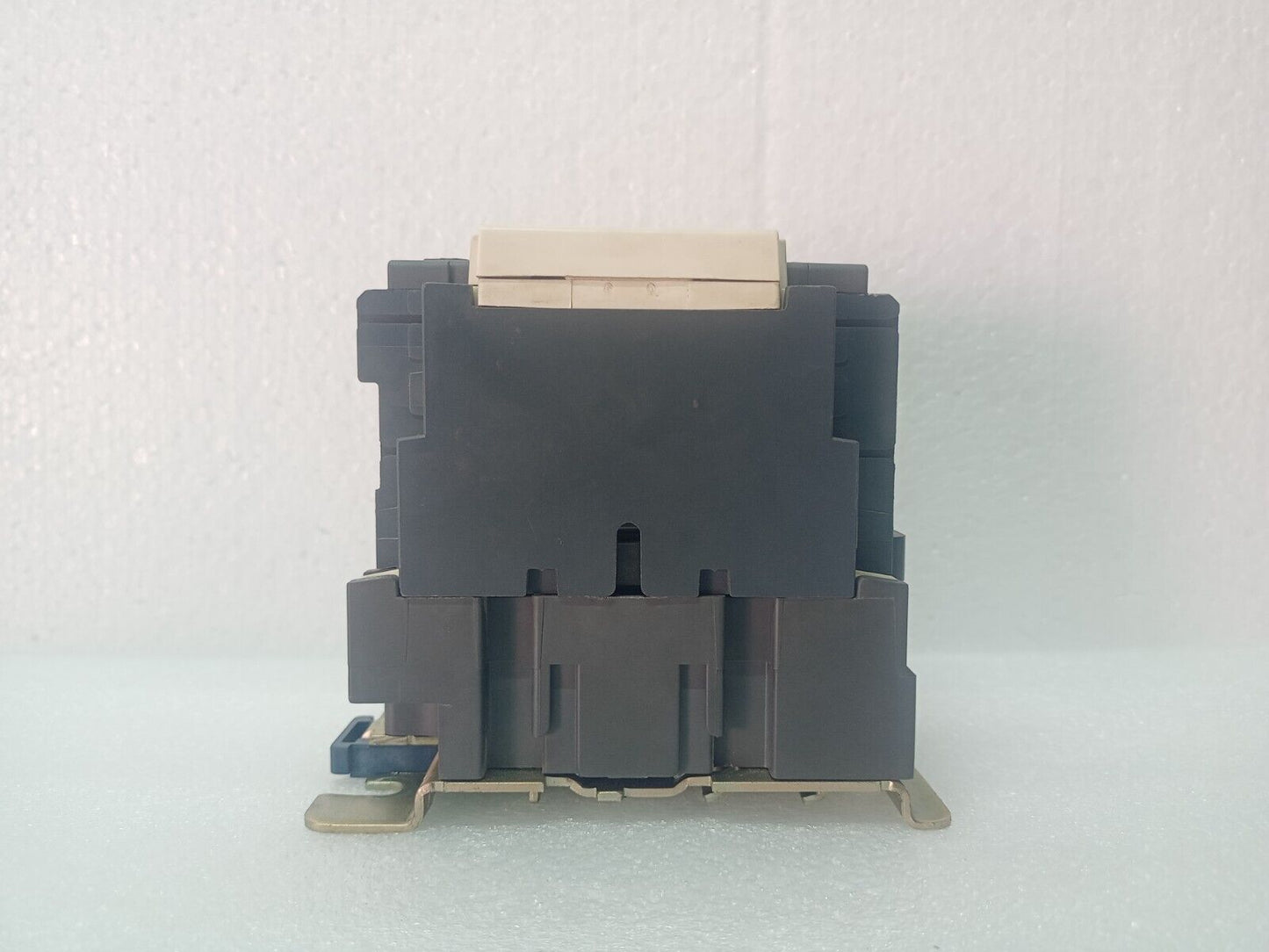 Telemecanique LC1D40 (LC1 D4011) Contactor