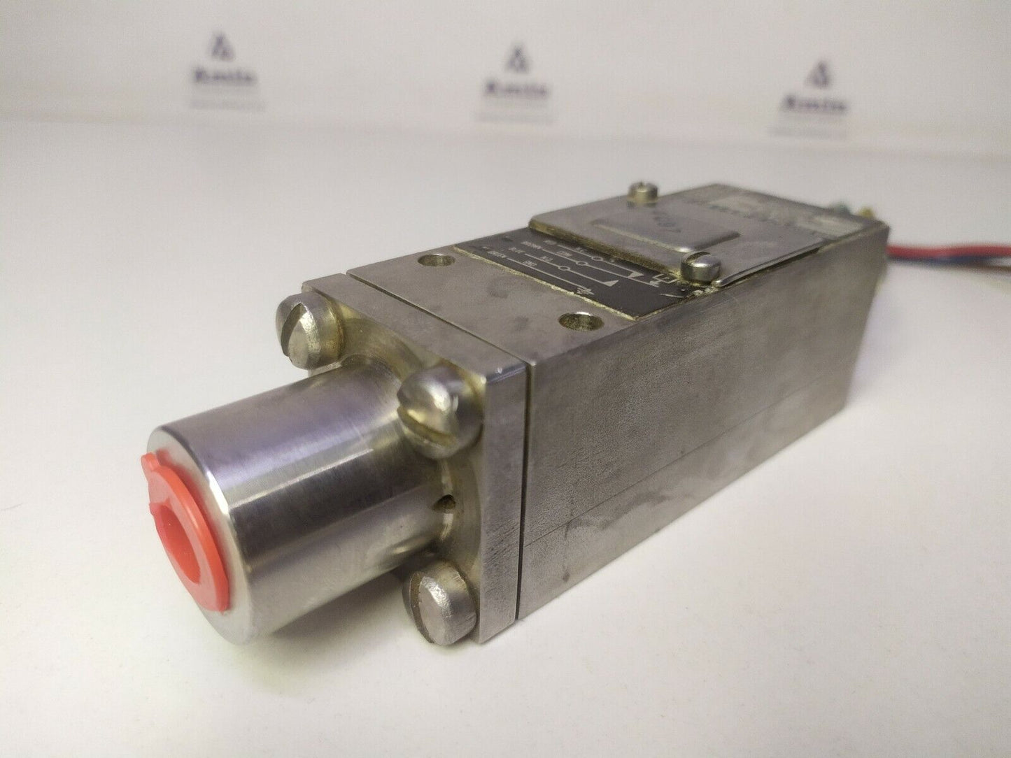 ITT Neo-Dyn 232P43C6HN R Adjustable pressure switch 1000-3100 Psig
