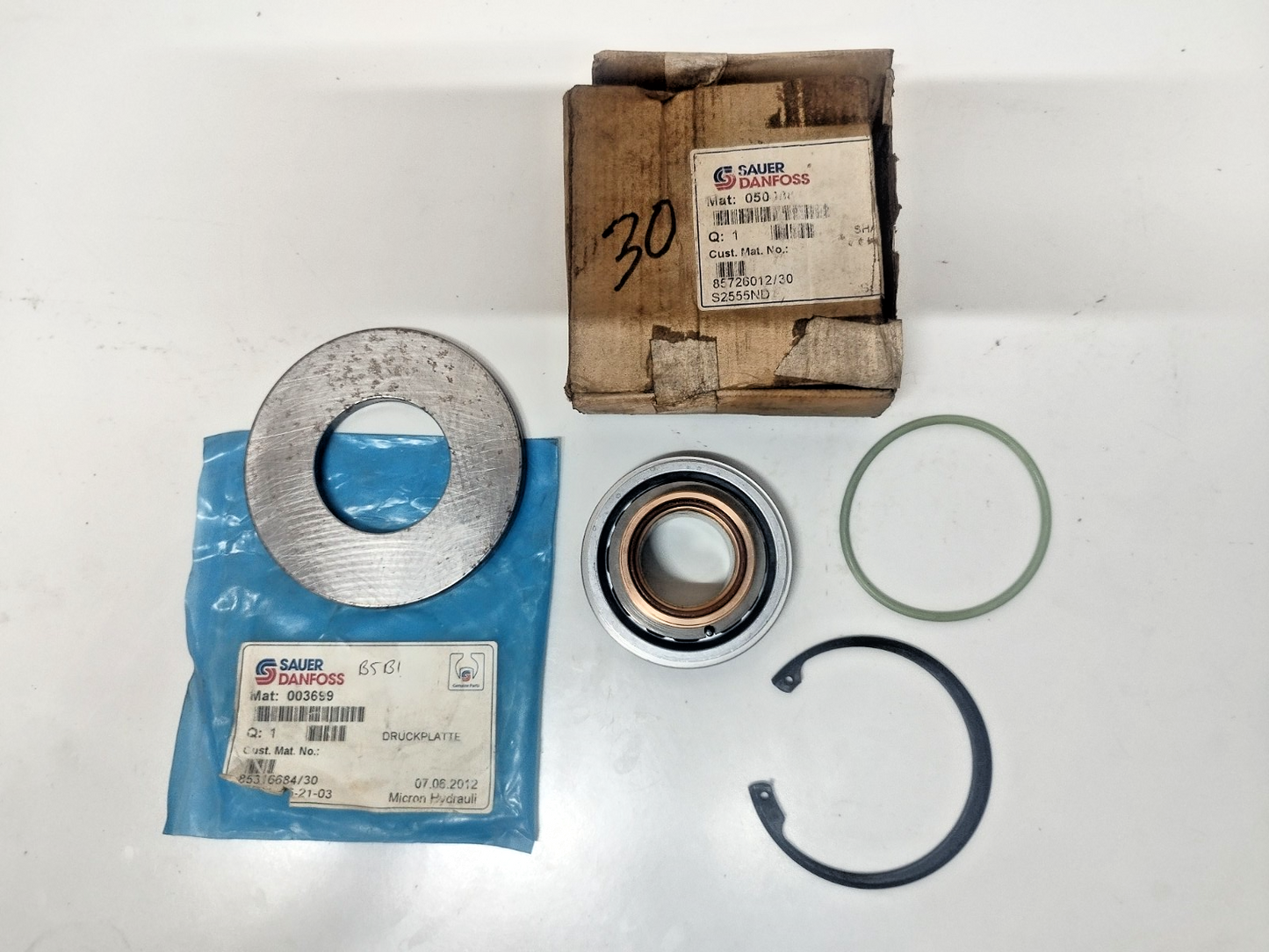 Sauer Danfoss Shaft seal kit - NEW