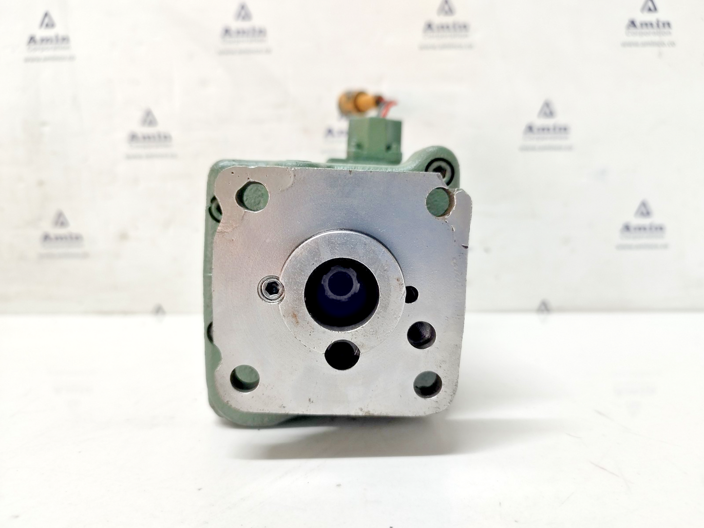 Woodward Governor 8250-565 Cat P/N: 7W-6722 EG6PC Governor