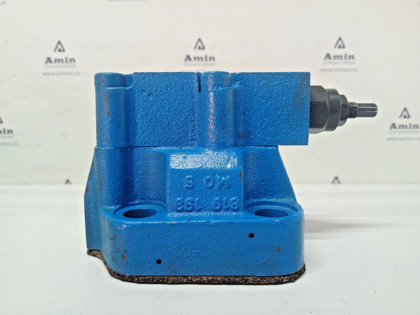 Eaton Vickers CG2V 8GW 10 Pressure Relief valve 350 bar max. pressure - NEW