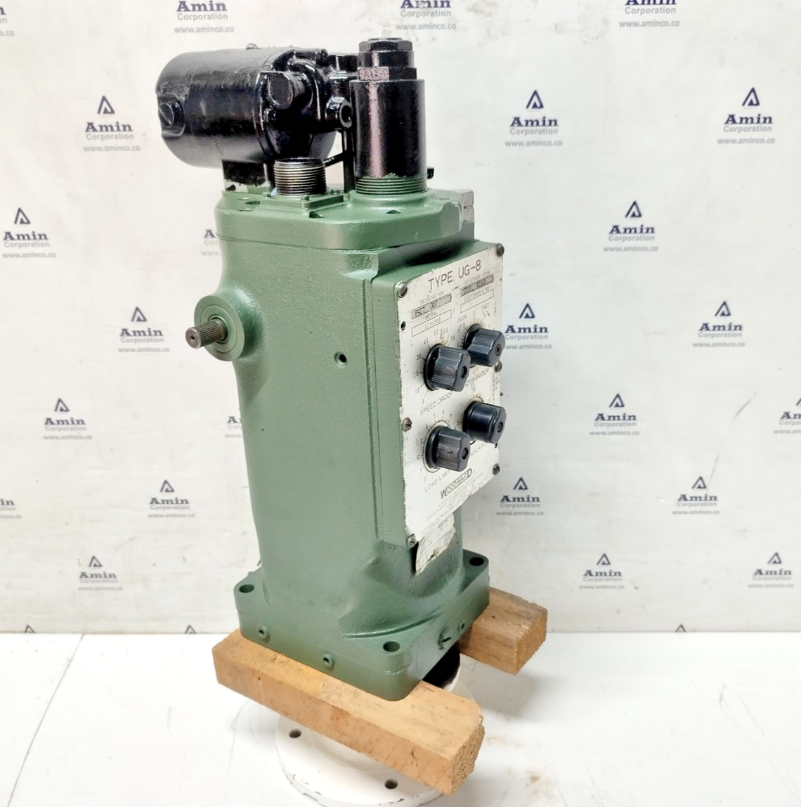 Woodward UG-8 Governor part No. : 8527-010 RPM: 700-1250 - TESTED