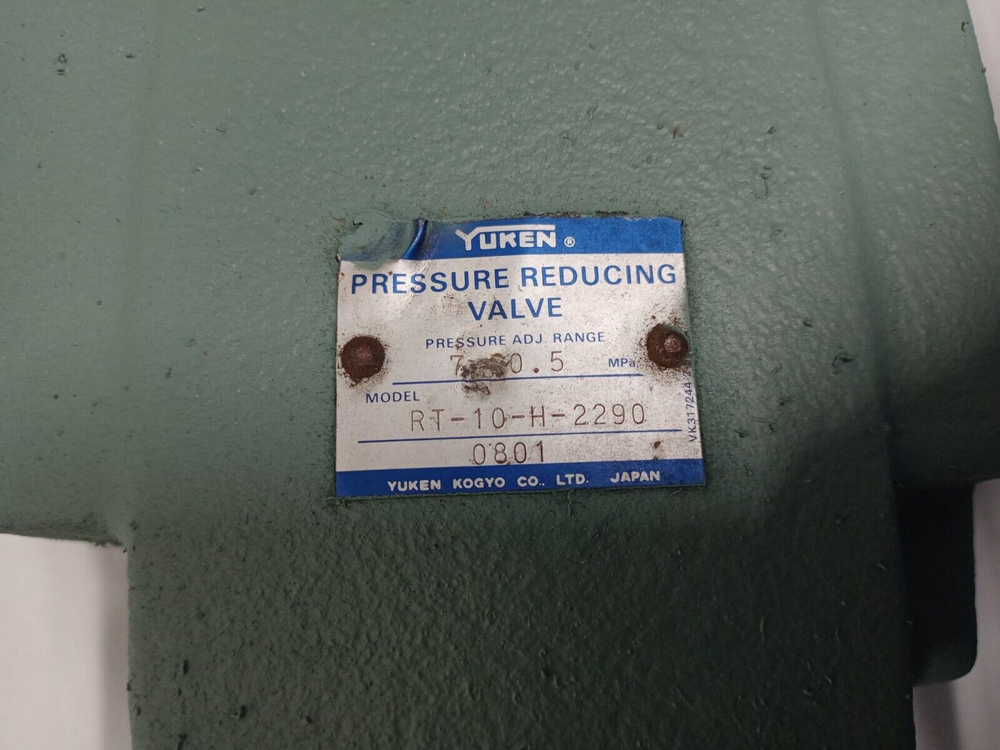 Yuken RT-10-H-2290 Pressure Reducing valve 7-20.5 Mpa - NEW