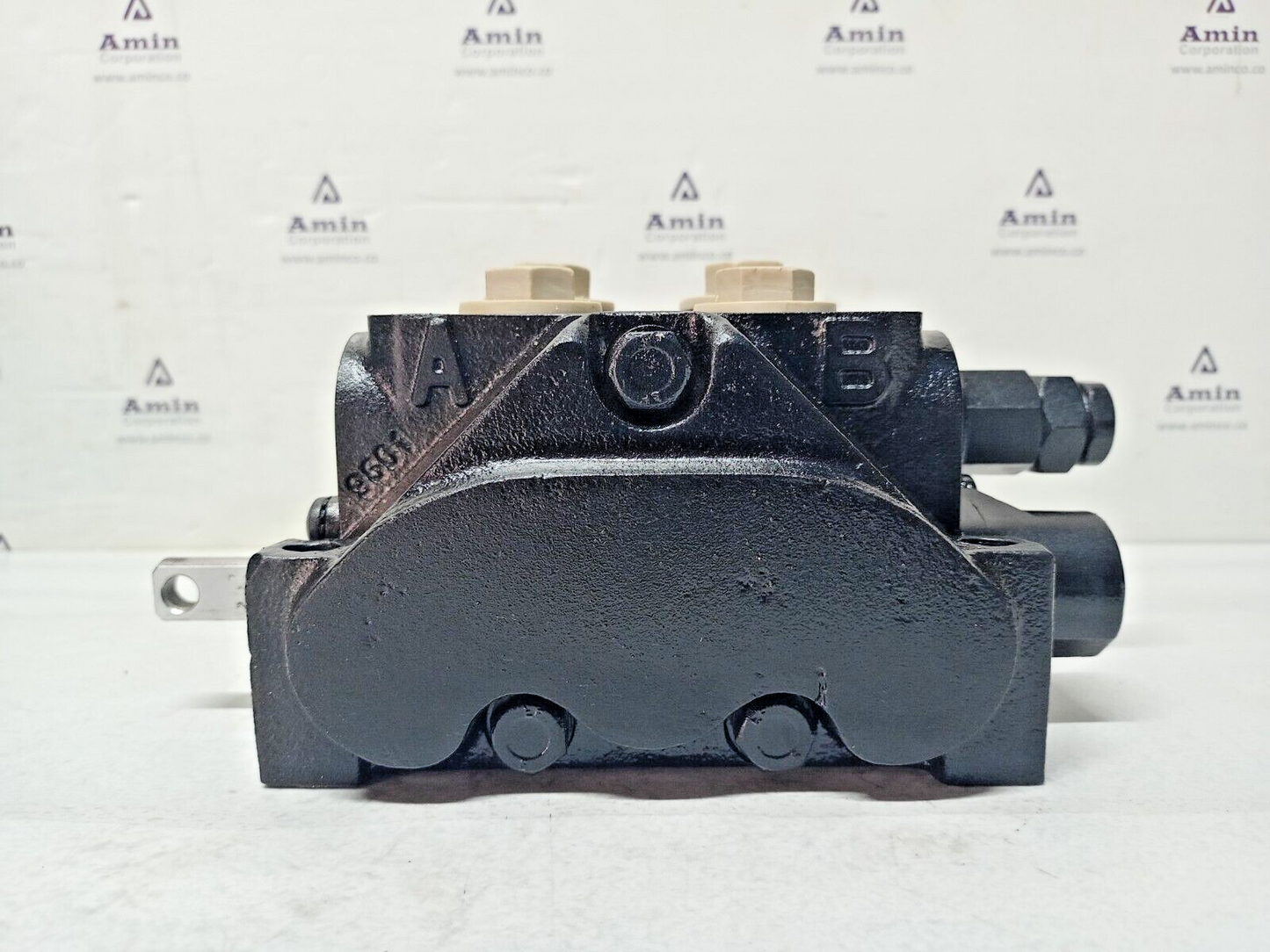 Parker 3469201152 Hydraulic Directional control valve - NEW