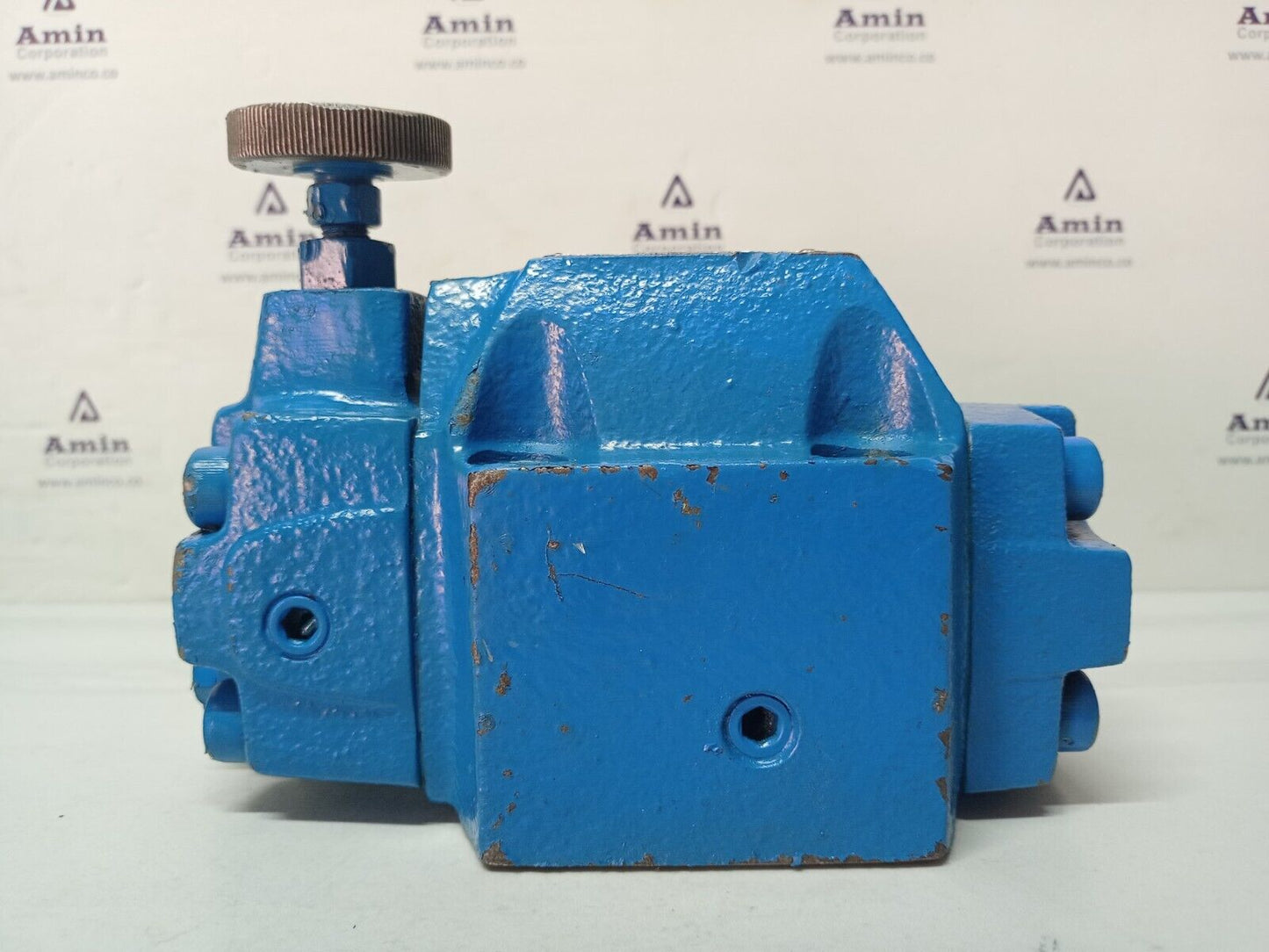 Yuken RCG-06-H-2180 Pressure reducing valve