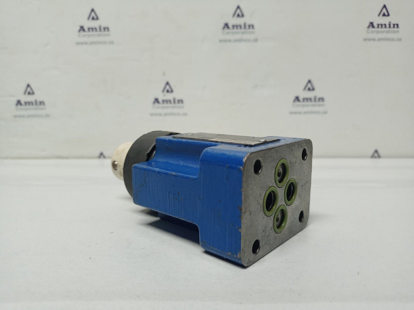 Rexroth 2FRM6B36-20/3QRV-IN001 Flow control valve R983032410 - NEW