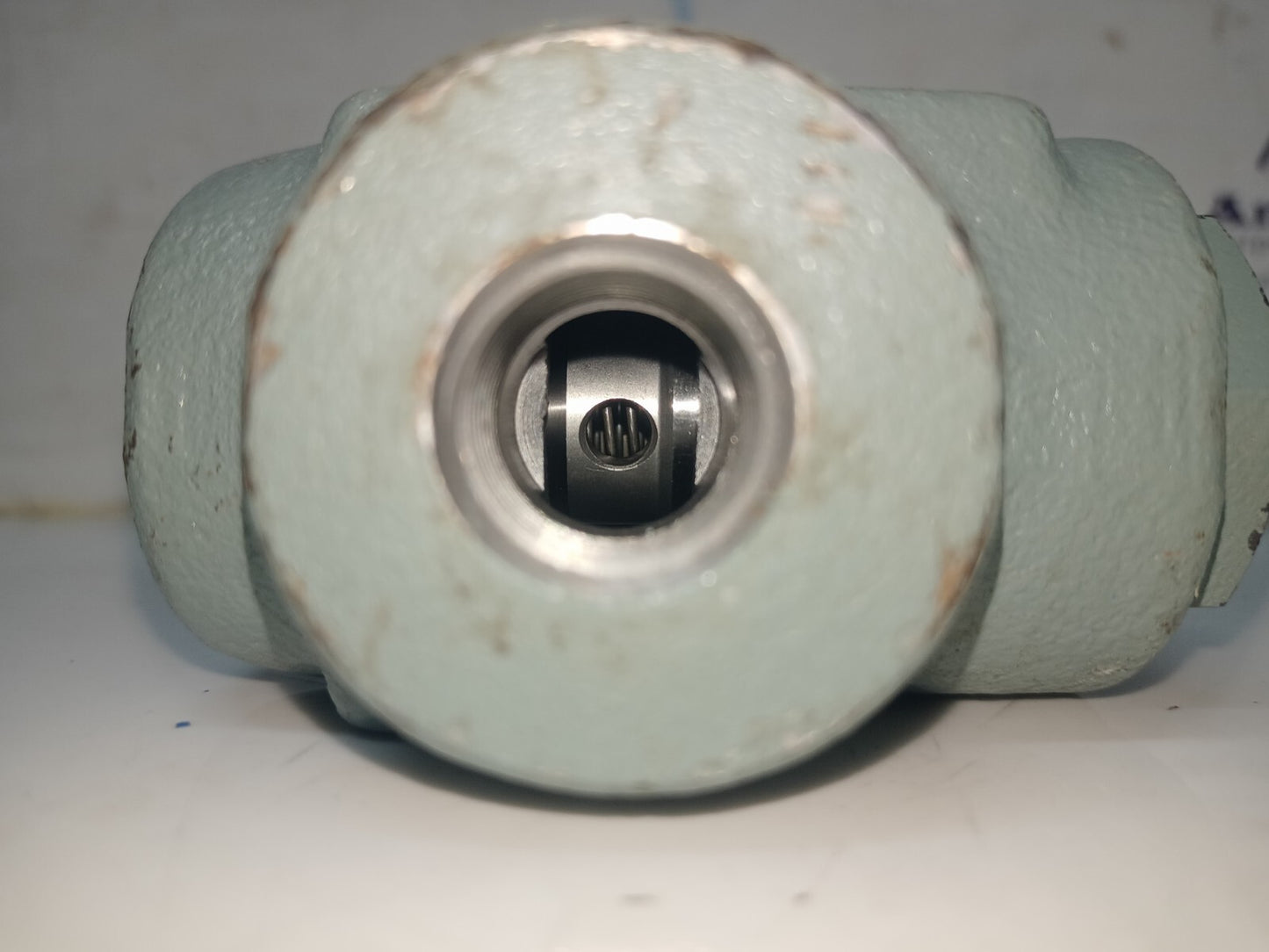 Yuken CRT-03-04-50 Right angle Check valve - NEW