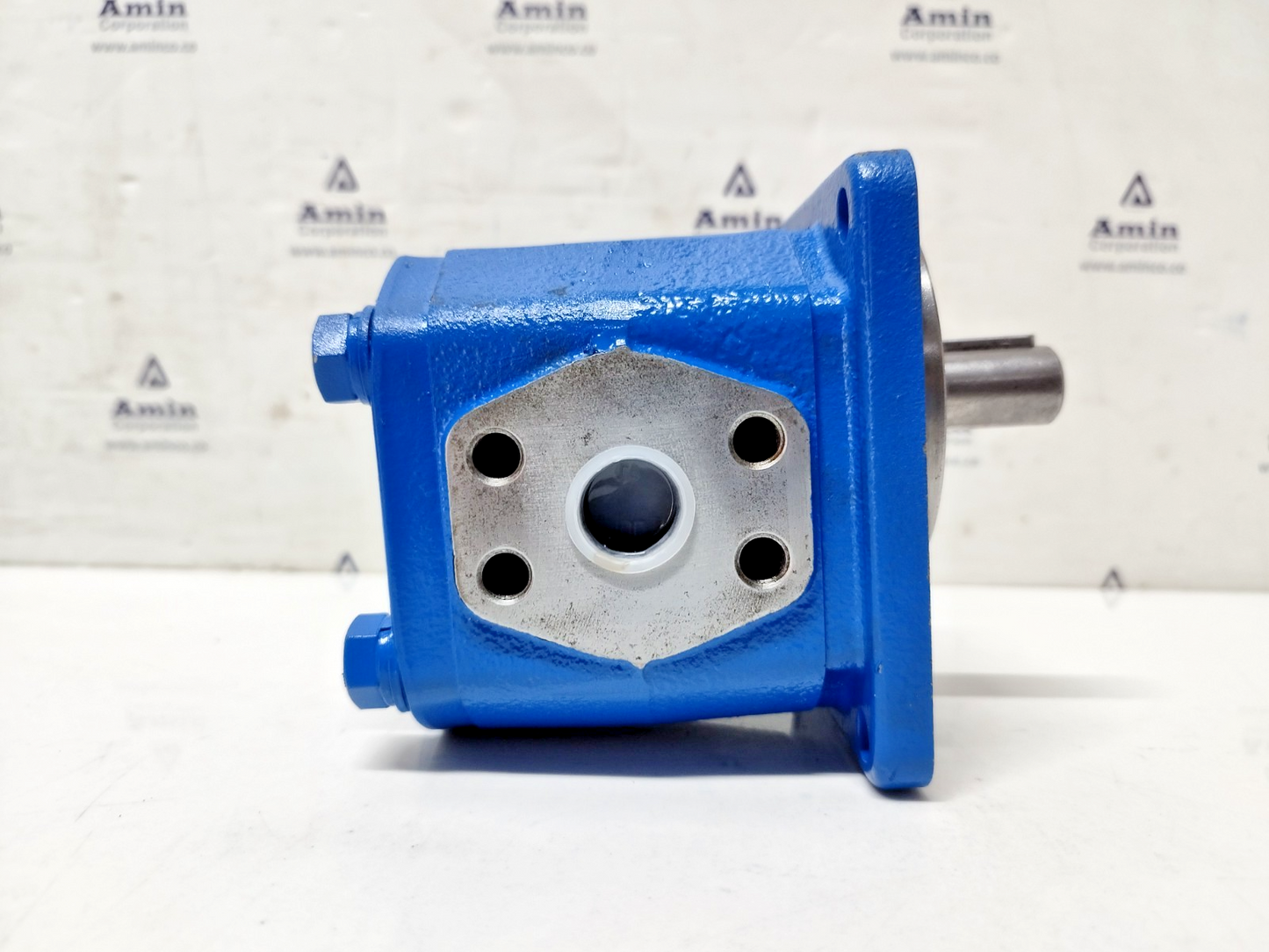 Uchida Hydraulics GSP2-A0S16AR-A0 Hydraulic gear pump - Pressure tested