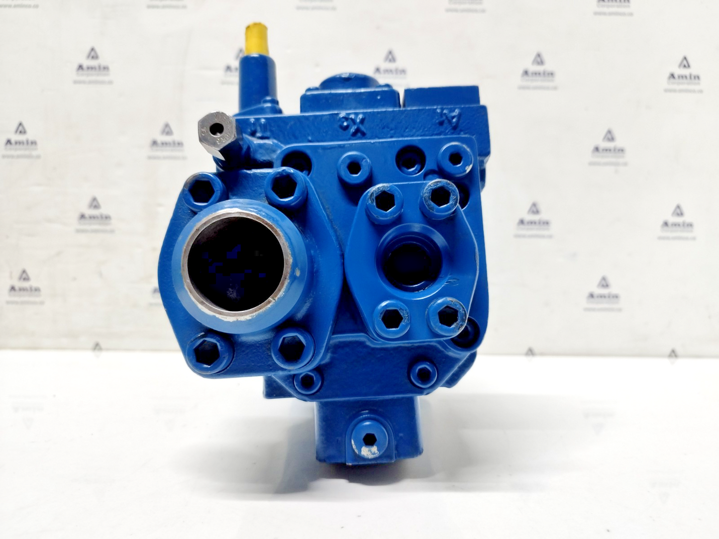 Rexroth A7VO28DR/63L-NPB01 MNR:2011918 Hydraulic Axial piston variable pump -NEW