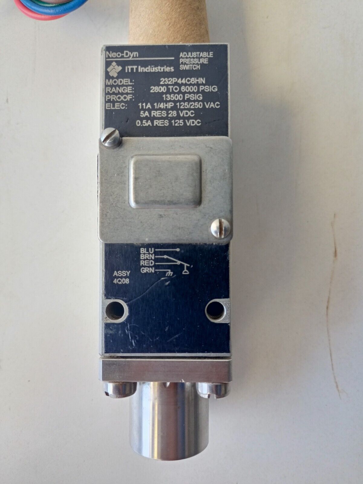 ITT NEO-DYN 232P44C6HN Adjustable pressure switch 2800-6000 PSIG - NEW
