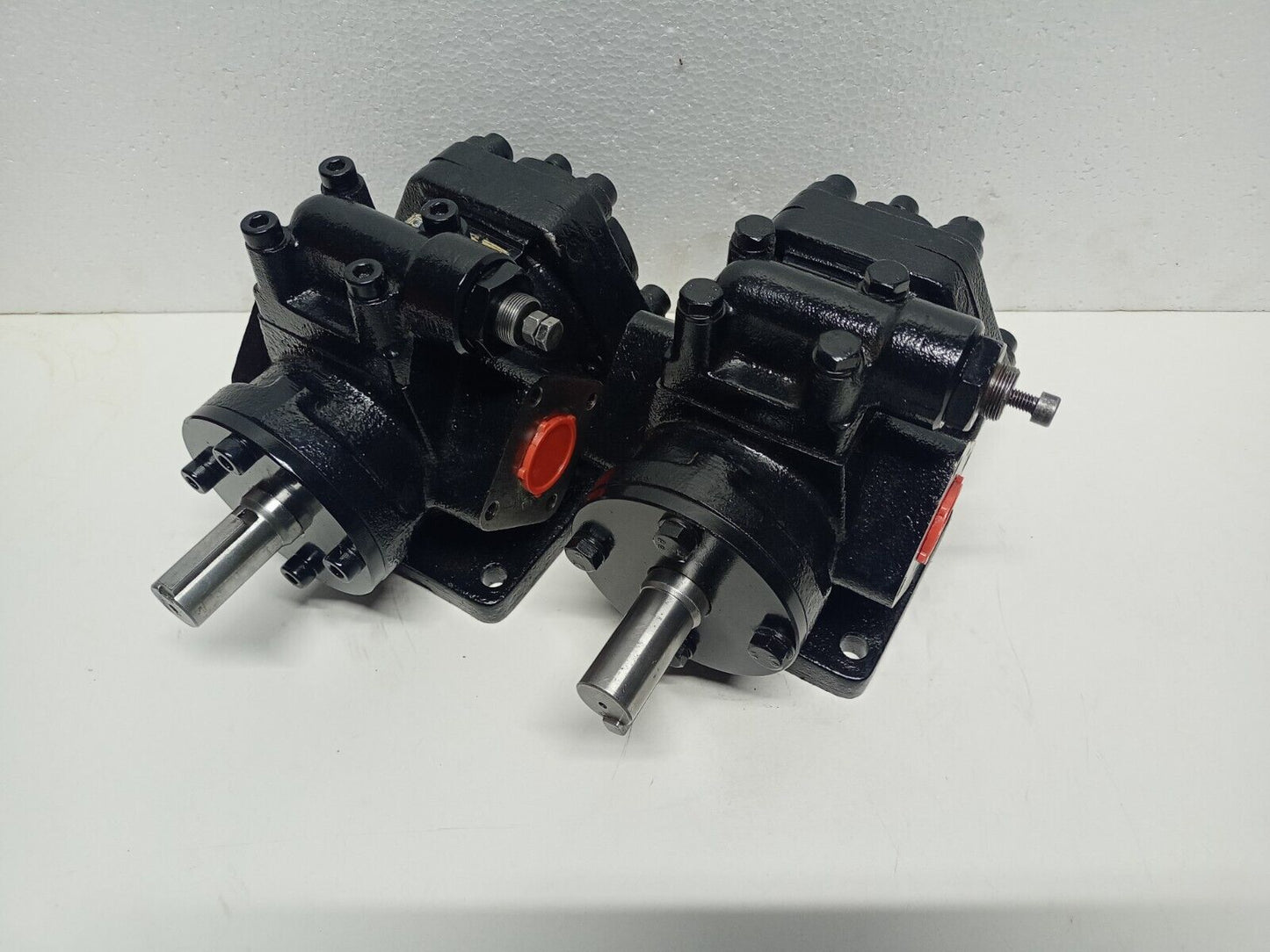 Nippon Oil Pump N330-HVB Trochoid pump - Pressure Tested