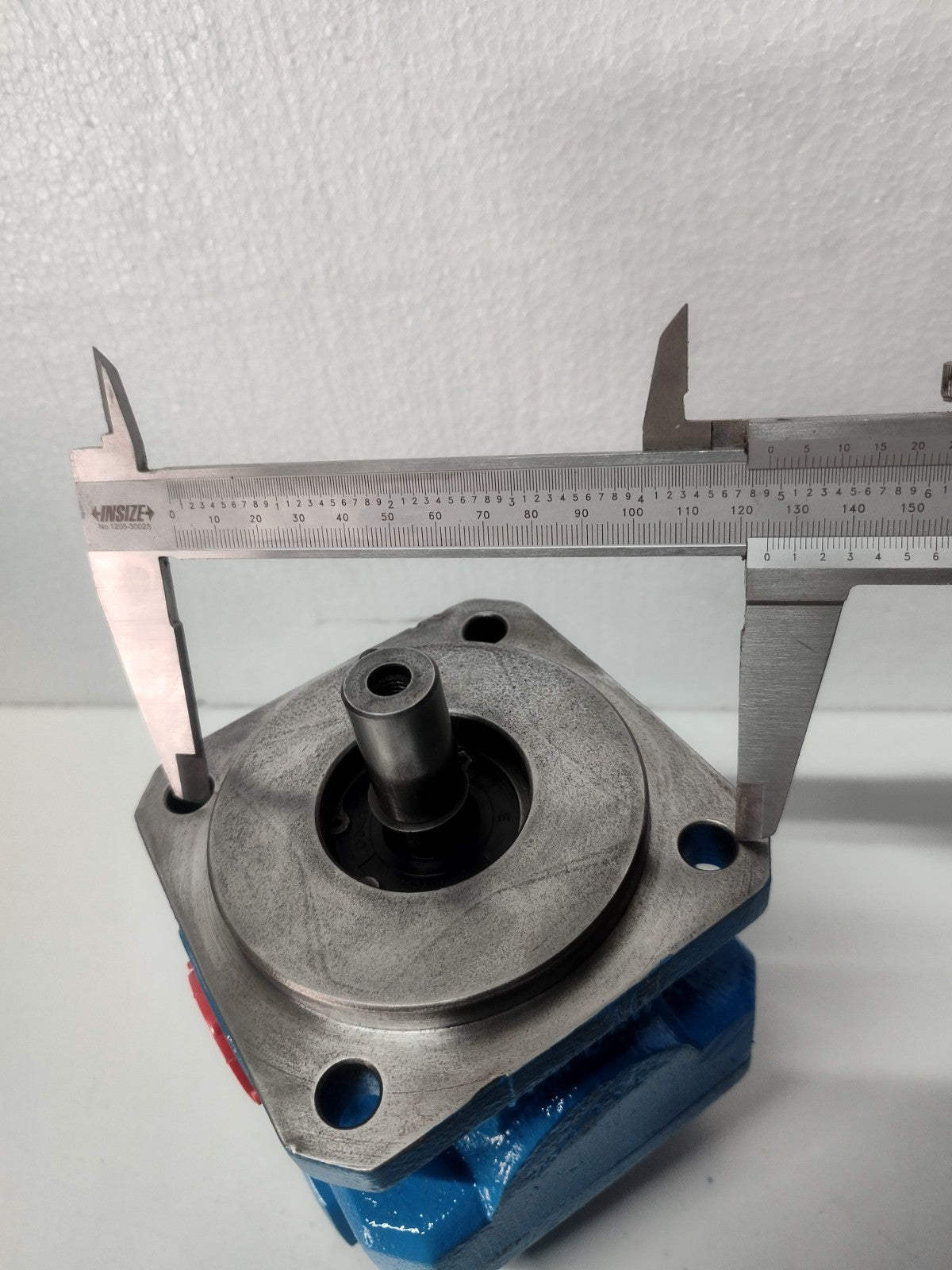 Concentric GPA2-16-EM1-30-R Hydraulic Internal gear pump - Pressure Tested