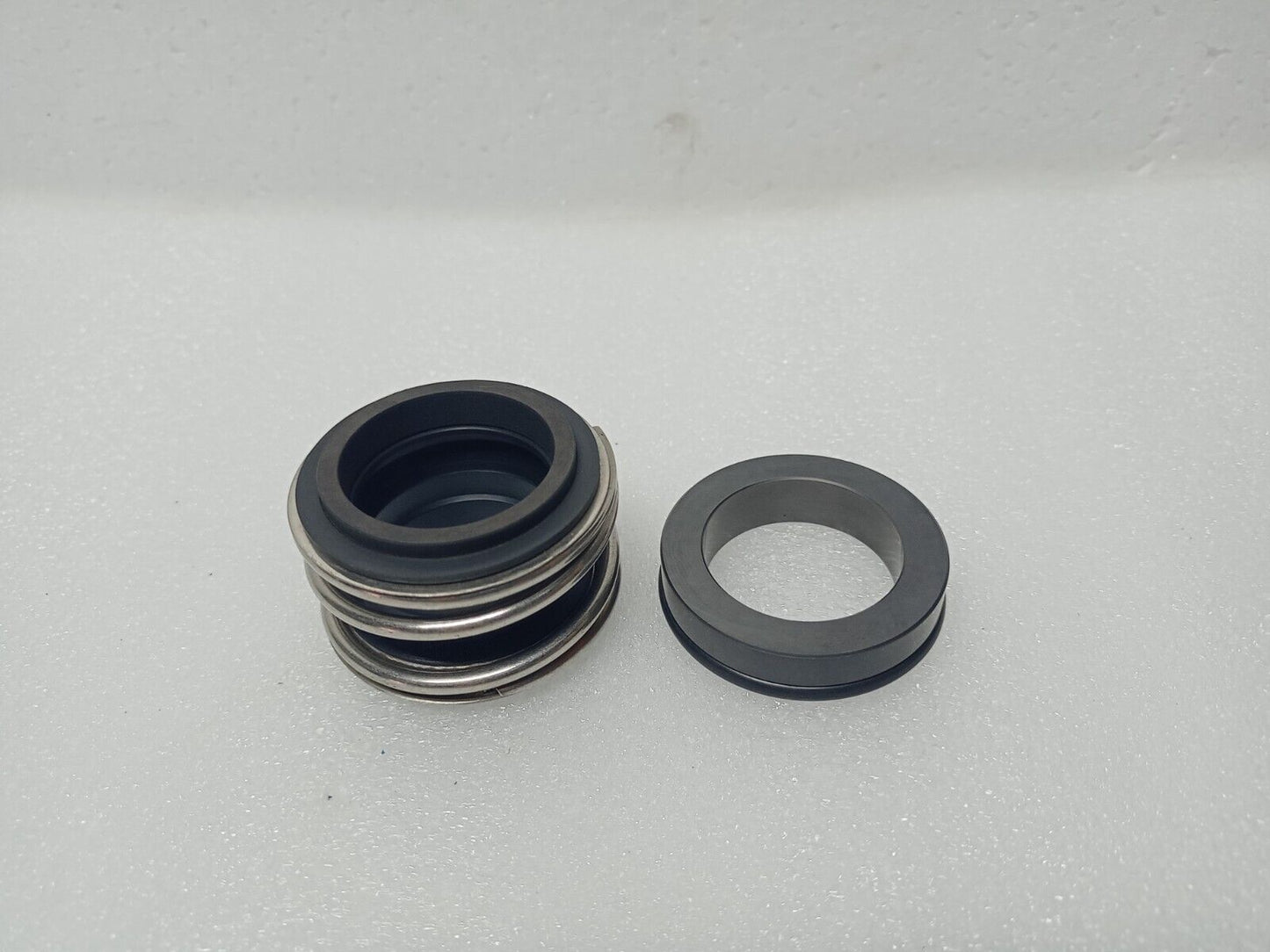 Eagle Burgmann Mechanical Seal size: 32mm - NEW