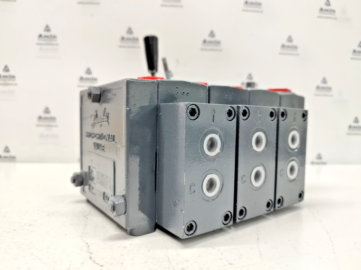 Danfoss 157H5752 Proportional valve PVP 220 bar