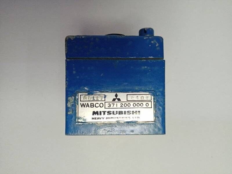 Mitsubishi 3712000000 Pneumatic Valve