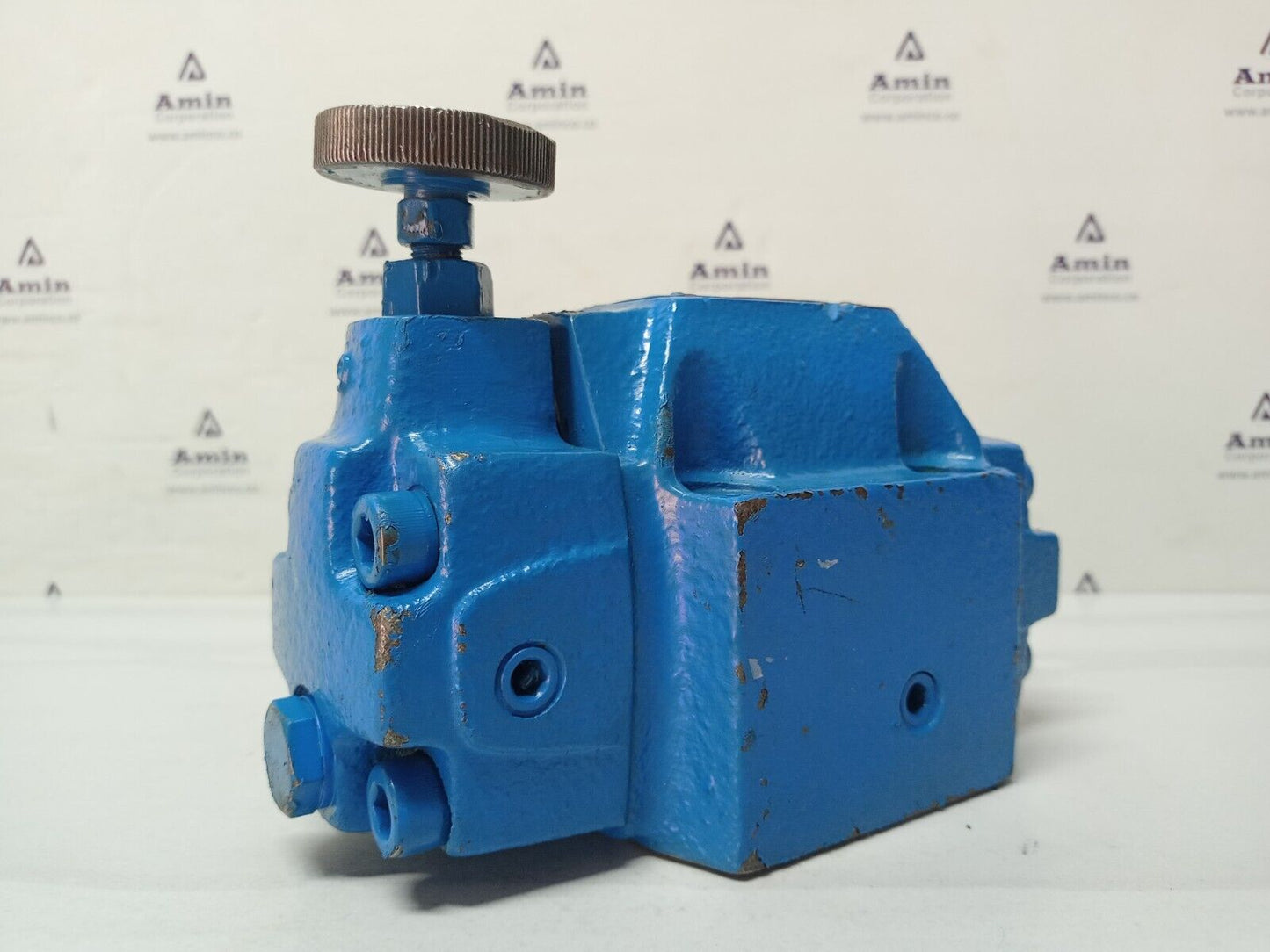 Yuken RCG-06-H-2180 Pressure reducing valve