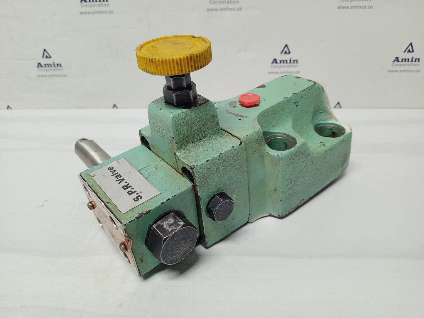 Yuken BSG-06-2B3B-D24-N1-4680 Directional control Valve