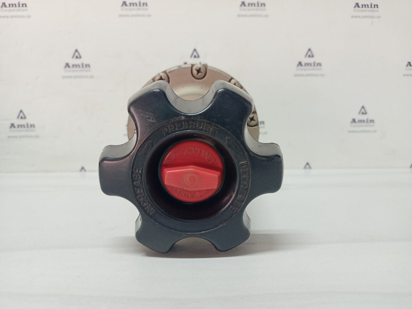 Schrader REGULATOR No.: 3566-2200, PRESSURE RANGE 5-125PSIG - NEW