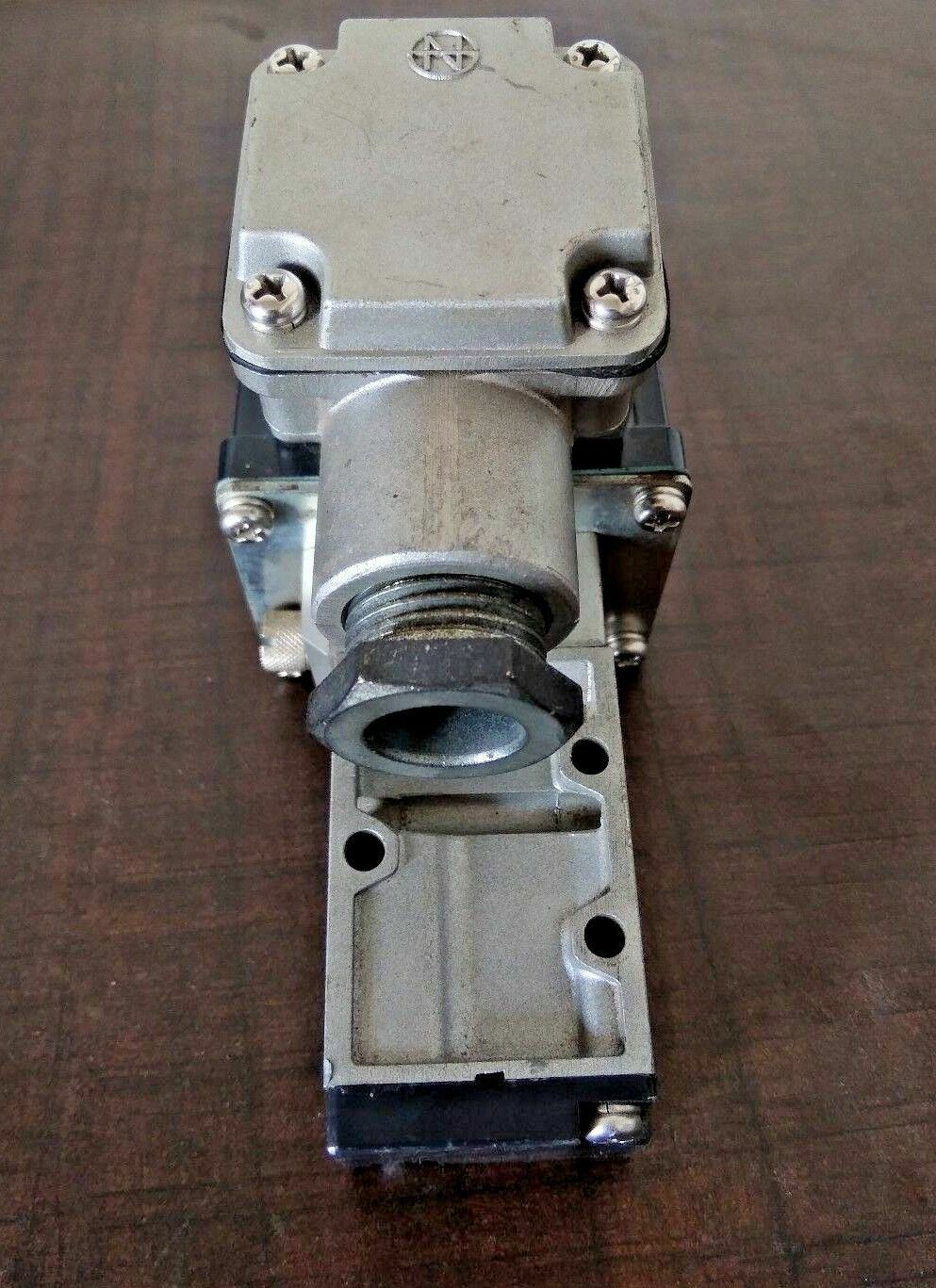 Niscon Nihon Seiki BN-7V43K-8T  Solenoid Valve 60Hz Press: 0.2~0.7 Mpa - NEW