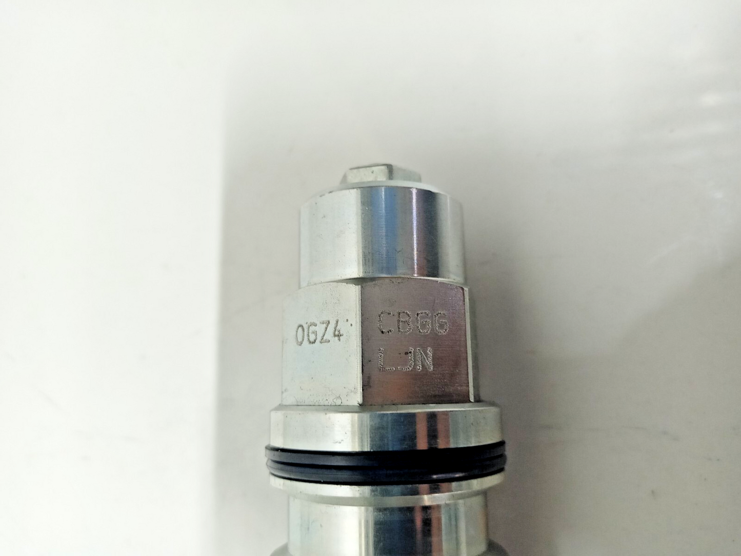 Sun hydraulics CBGG-LJN 4.5:1 pilot ratio counterbalance valve CBGGLJN -NEW